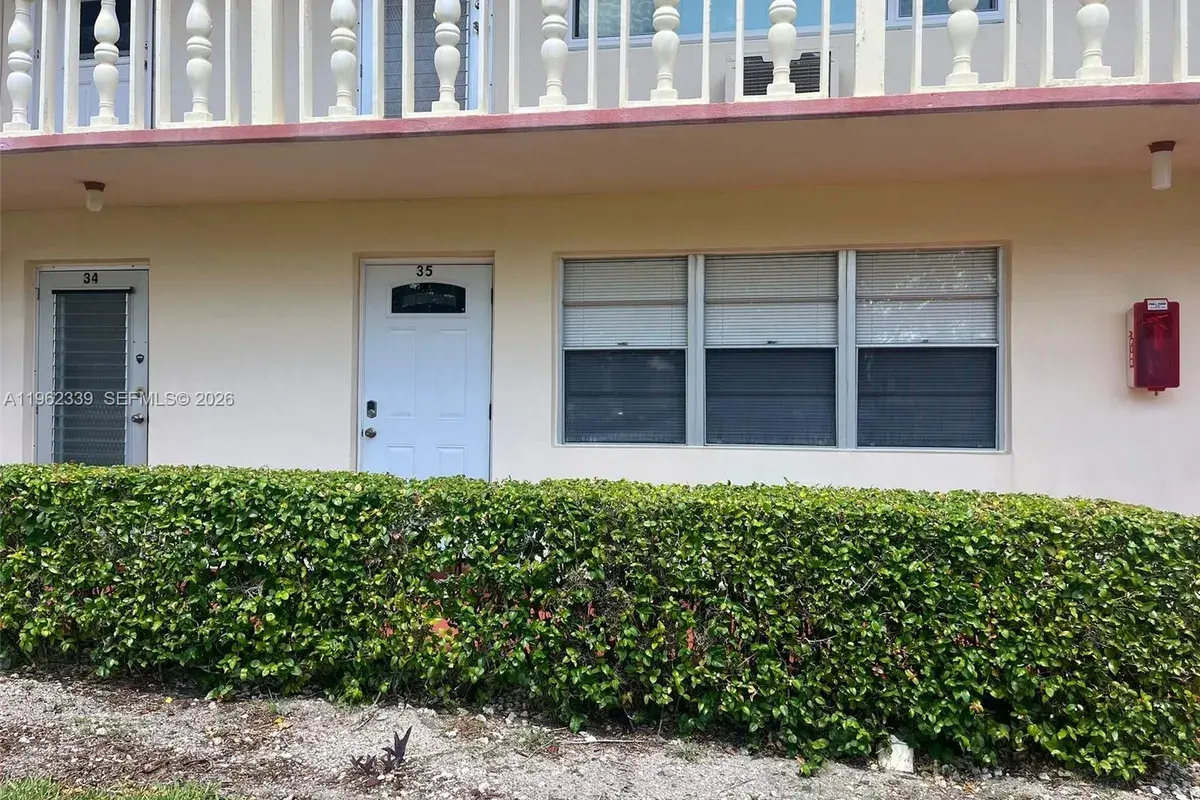 35 Camden # B, West Palm Beach FL 33417
