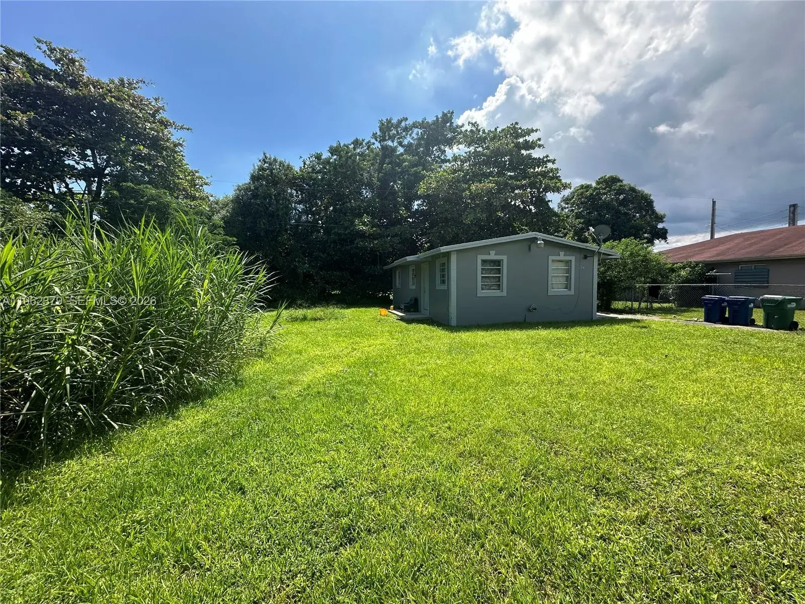 3 bedroom 1 bath Residential for sale at 10070 SW 176th St, Palmetto Bay FL 33157