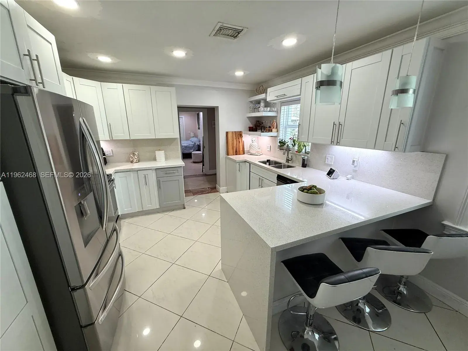 300 SW 71st Ave, Miami FL 33144