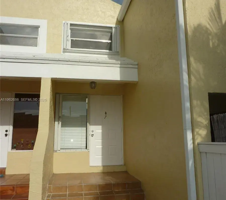 4535 SW 68th Ct Cir # 7, Miami FL 33155