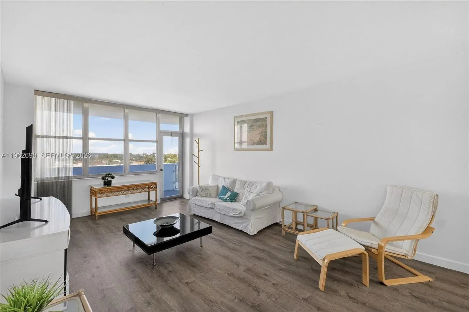 7441 Wayne Avenue # 8J, Miami Beach FL 33141