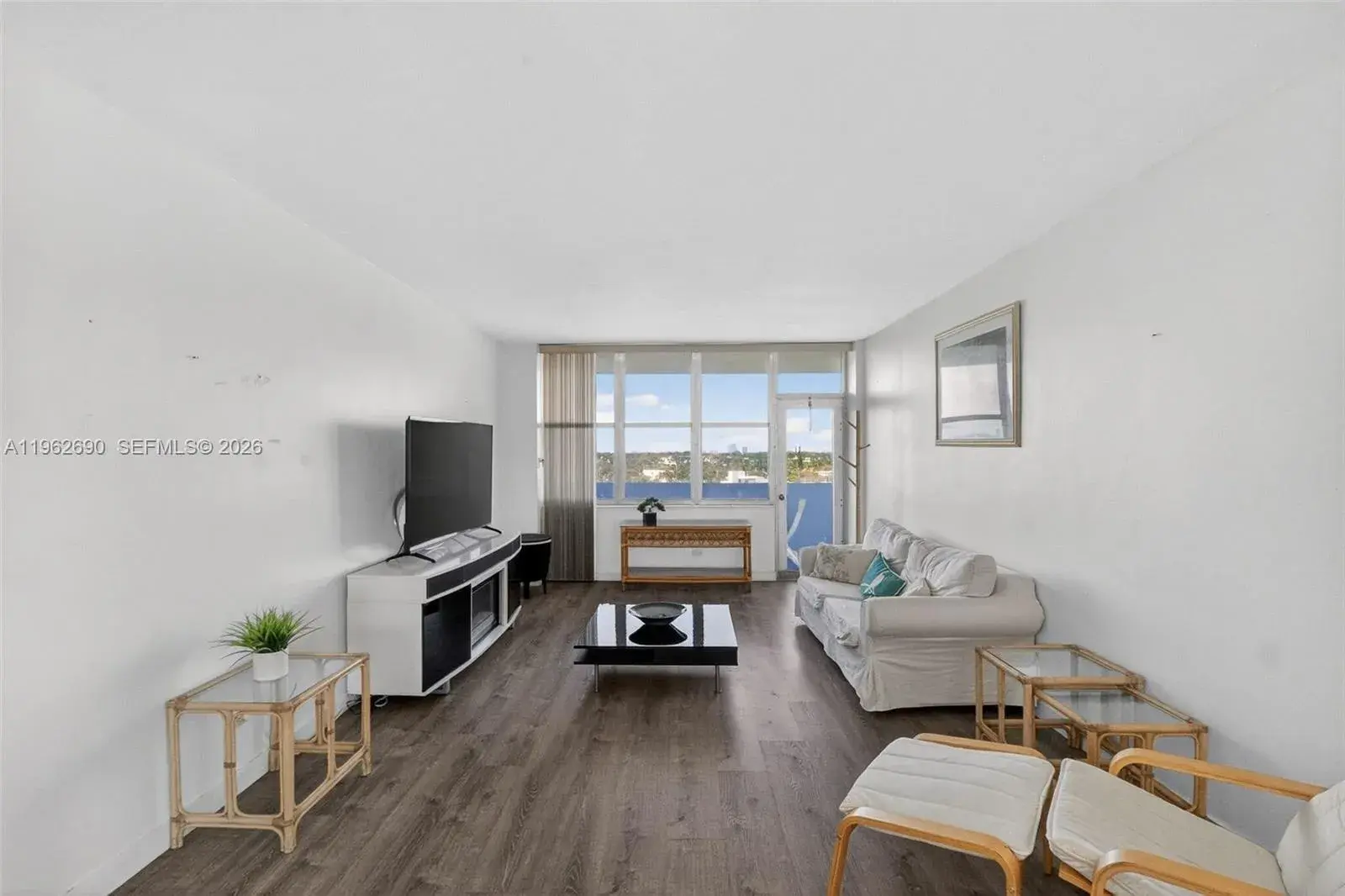 7441 Wayne Avenue # 8J, Miami Beach FL 33141