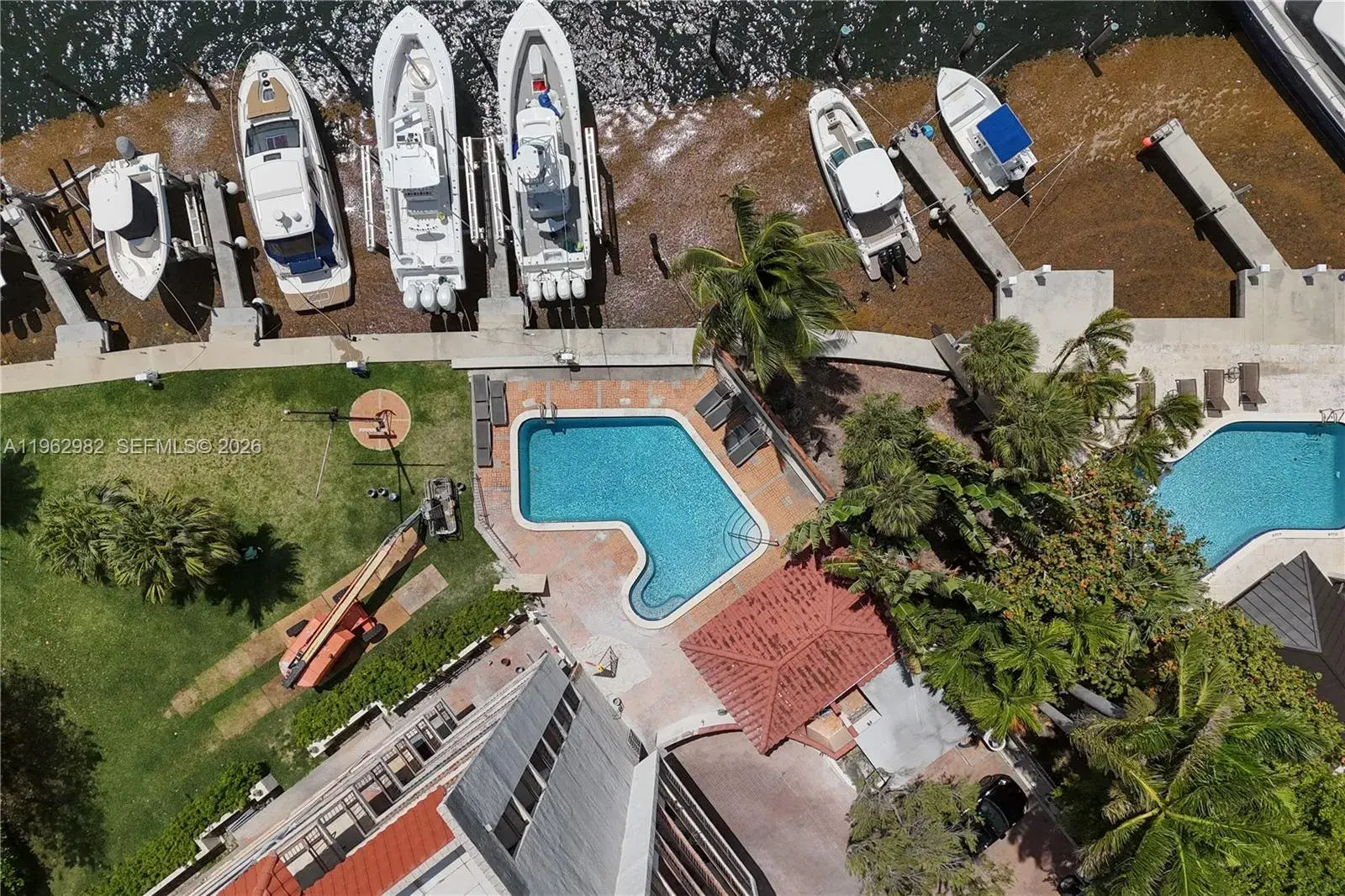 1632 S Bayshore Ct # 302, Miami FL 33133