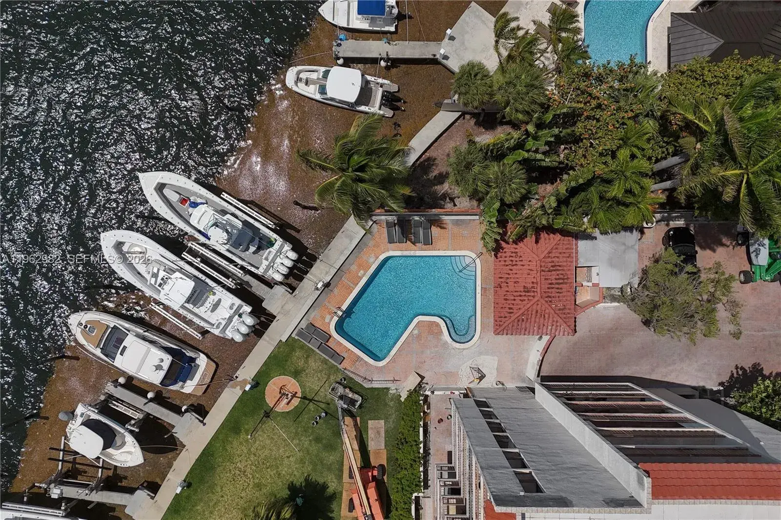 1632 S Bayshore Ct # 302, Miami FL 33133