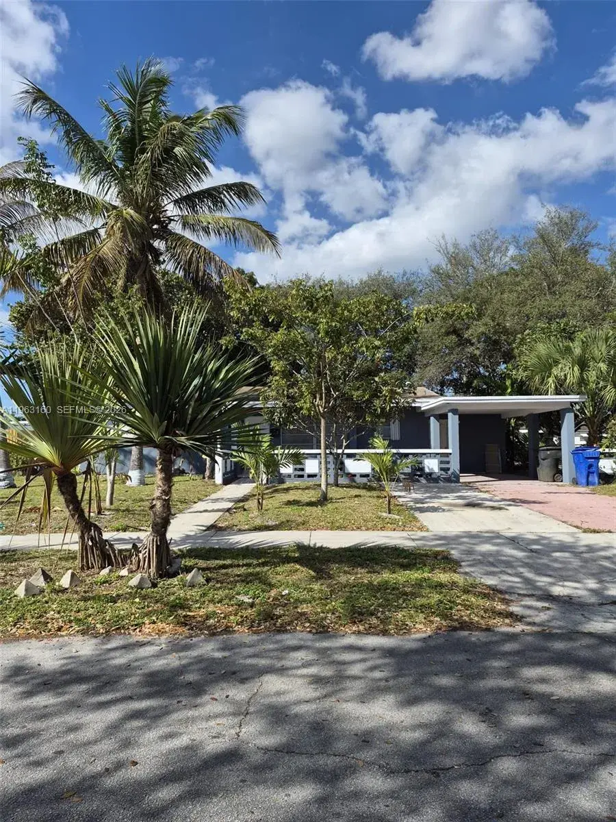 3 bedroom 2 bath Residential for sale at 1711 NW 27th Ter, Fort Lauderdale FL 33311