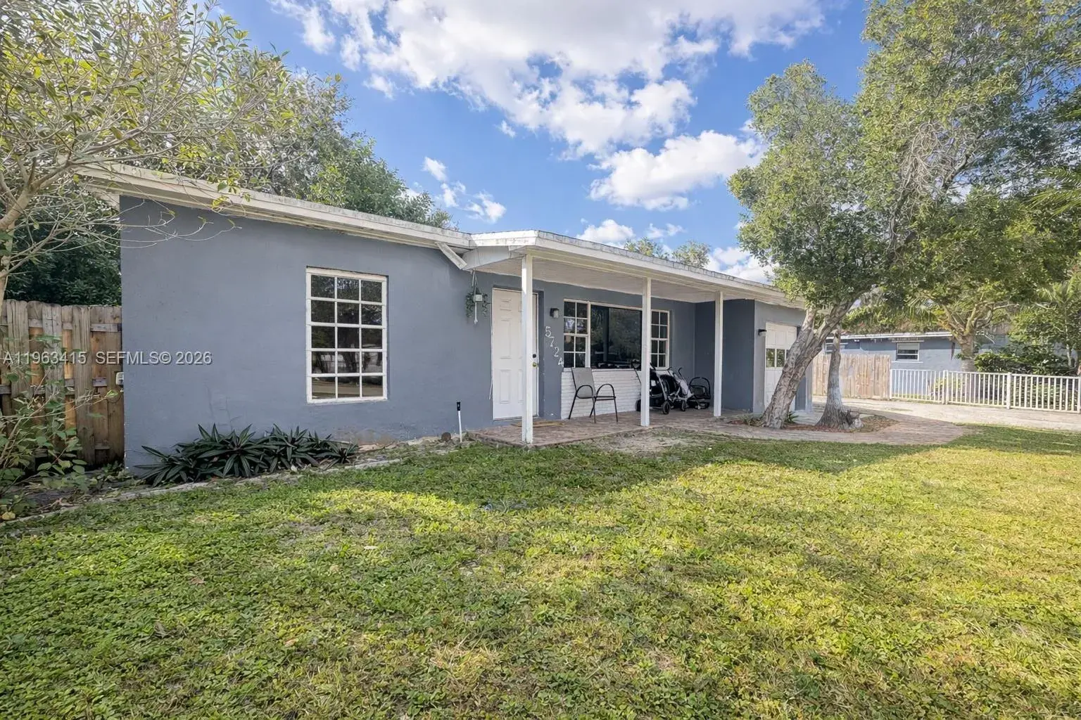 2 bedroom 1 bath Residential for sale at 5724 Mckinley St, Hollywood FL 33021