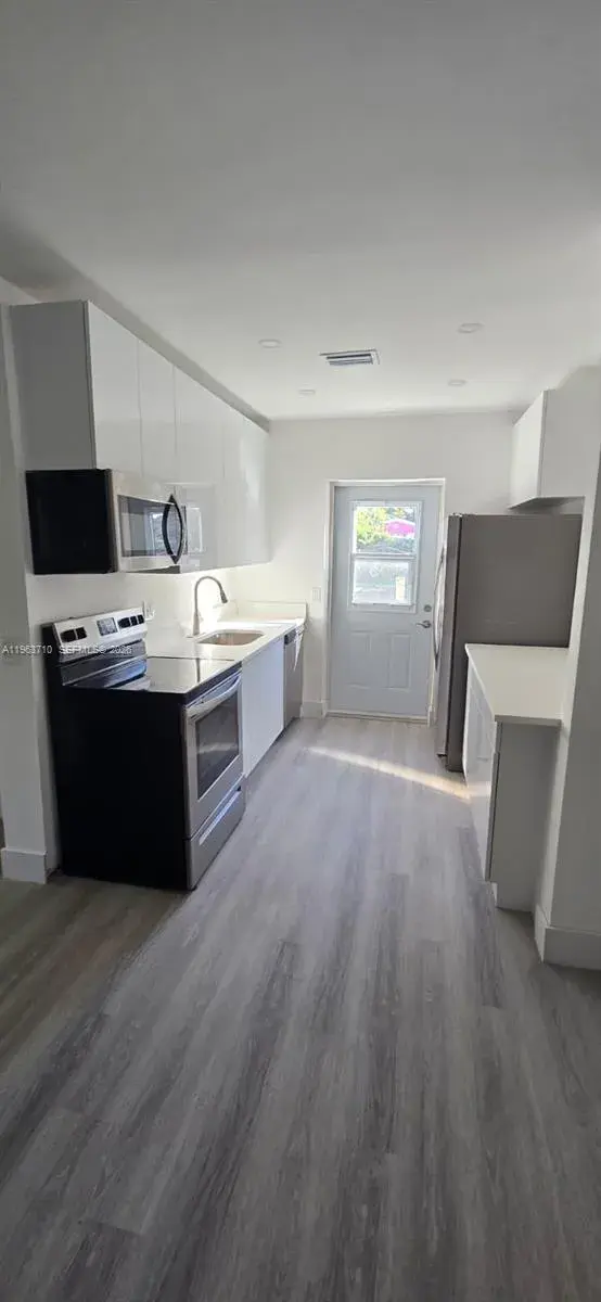 1812 Scott St # 1812, Hollywood FL 33020