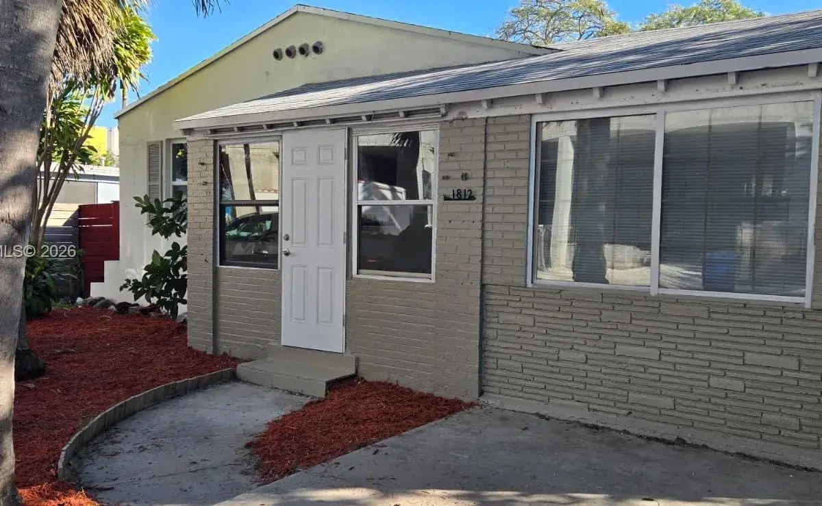 1812 Scott St # 1812, Hollywood FL 33020