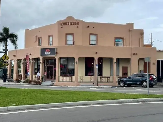 Commercial Sale for sale at 45 Curtiss Pkwy, Miami Springs FL 33166