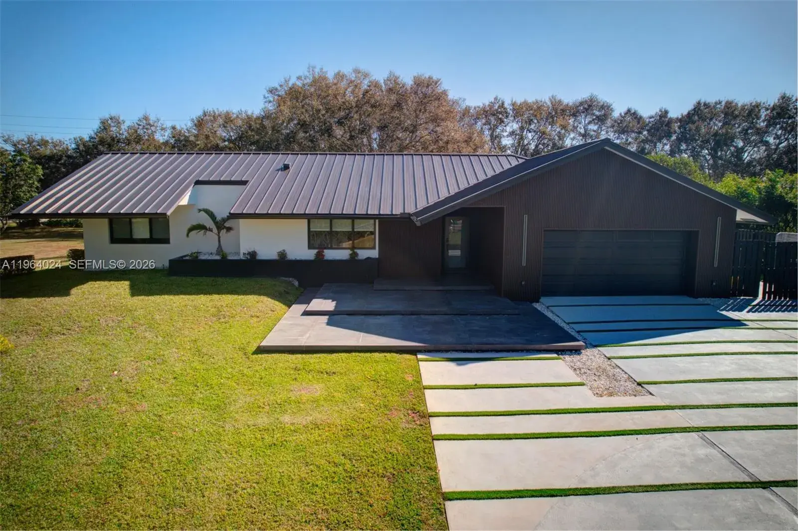 5020 Hawkhurst Ave, Southwest Ranches FL 33331