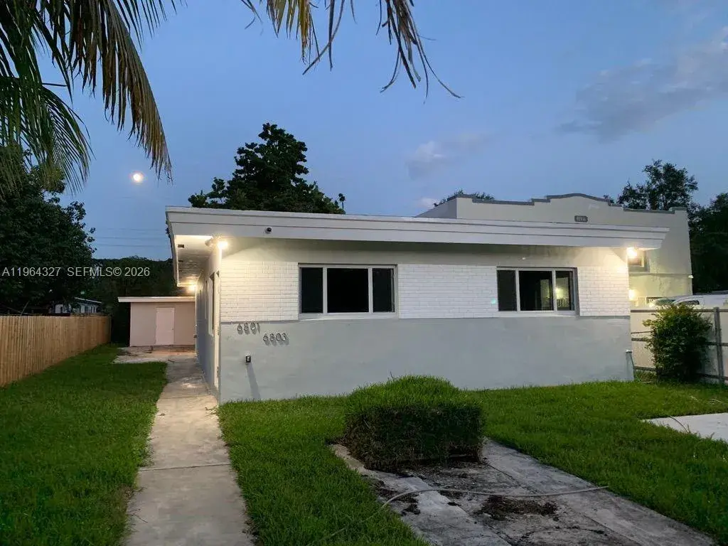 Residential Income for sale at 6801 NW 2nd Ct, Miami FL 33150