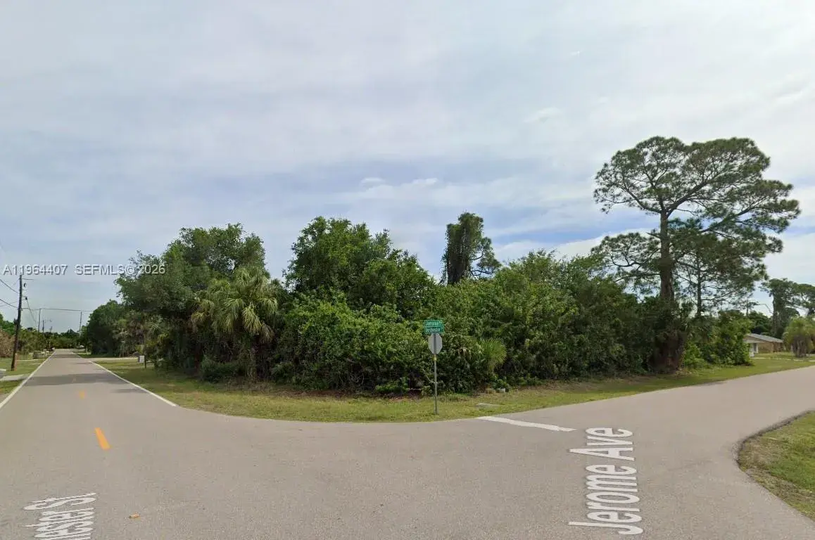 21012 Jerome Ave, Port Charlotte FL 33954