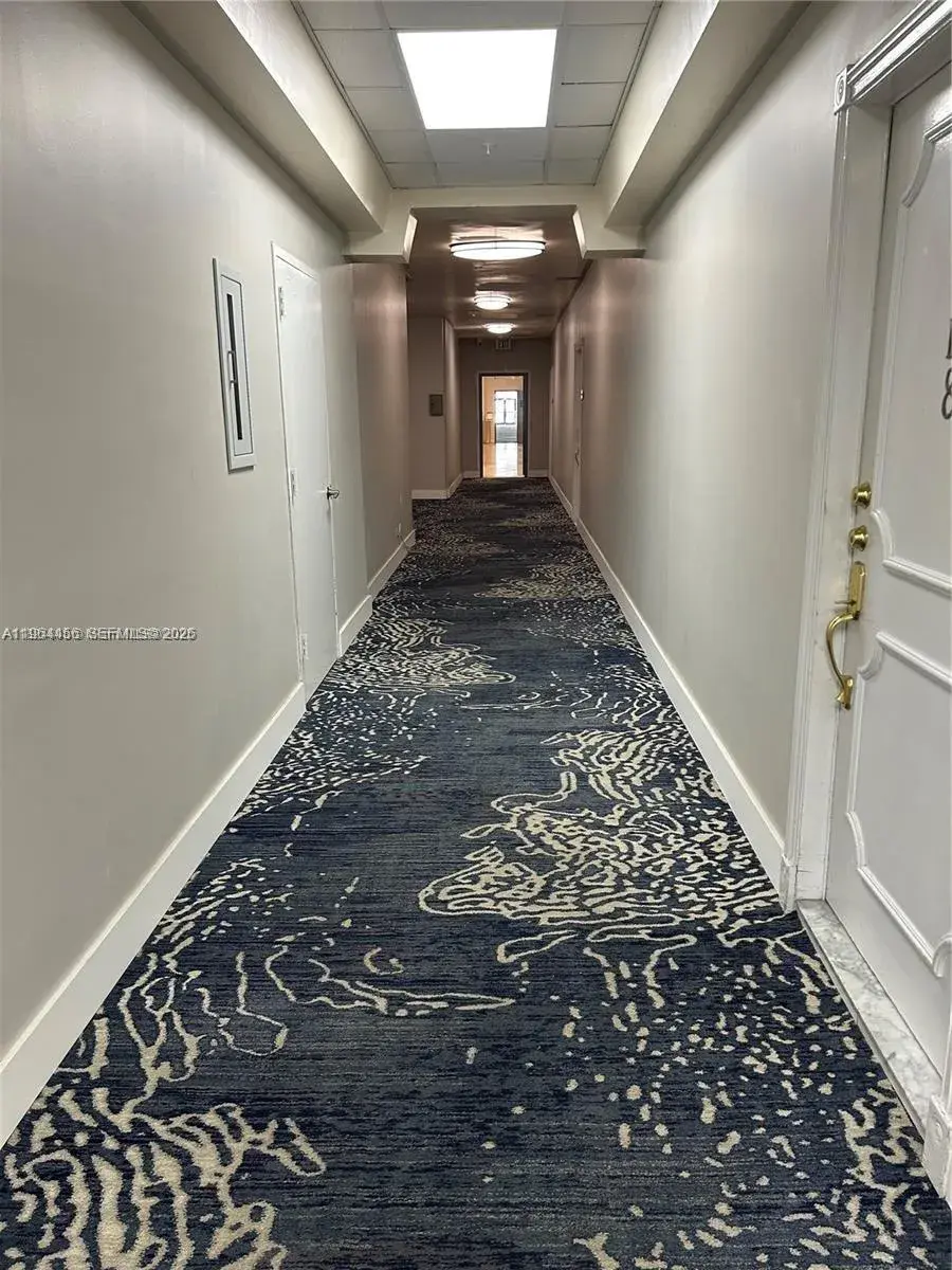 5601 Collins Ave CU-9, Miami Beach FL 33140