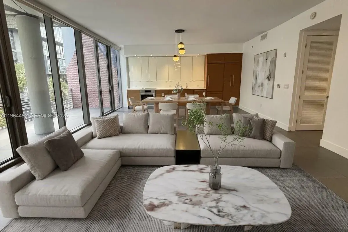 250 NW 24th St # 3C, Miami FL 33127