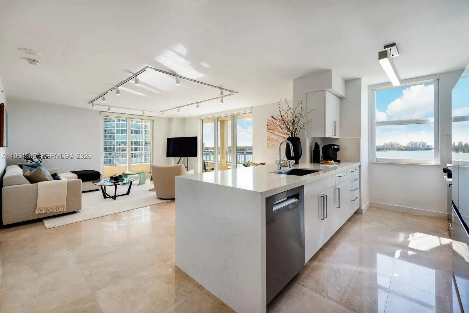 90 Alton Rd # 902, Miami Beach FL 33139