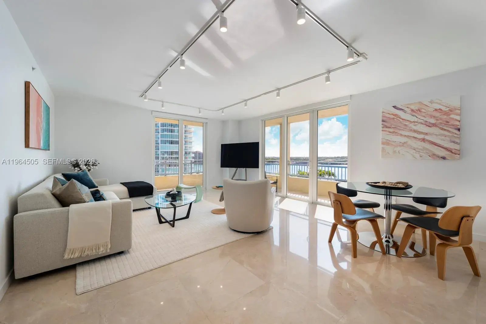 90 Alton Rd # 902, Miami Beach FL 33139