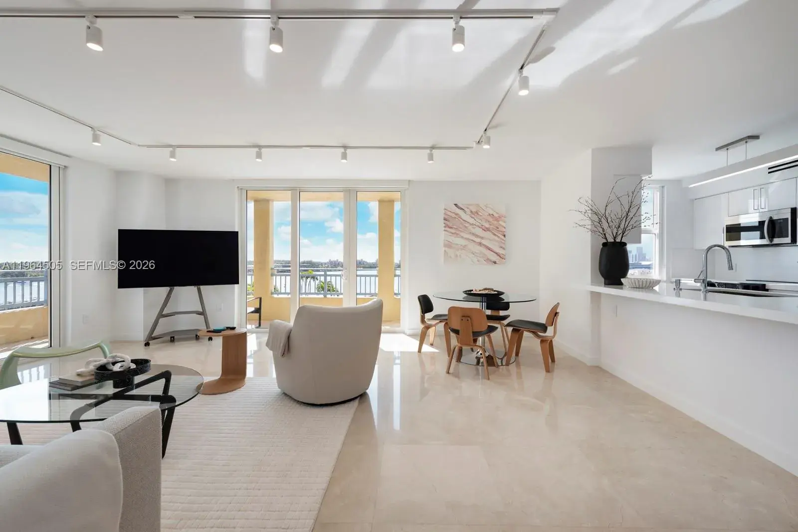 90 Alton Rd # 902, Miami Beach FL 33139
