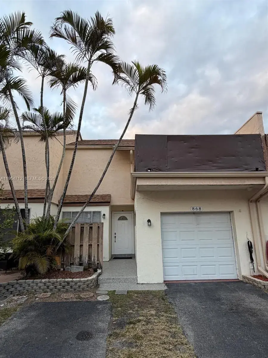 3 bedroom 2 bath Residential for sale at 868 NW 81st Way, Plantation FL 33324