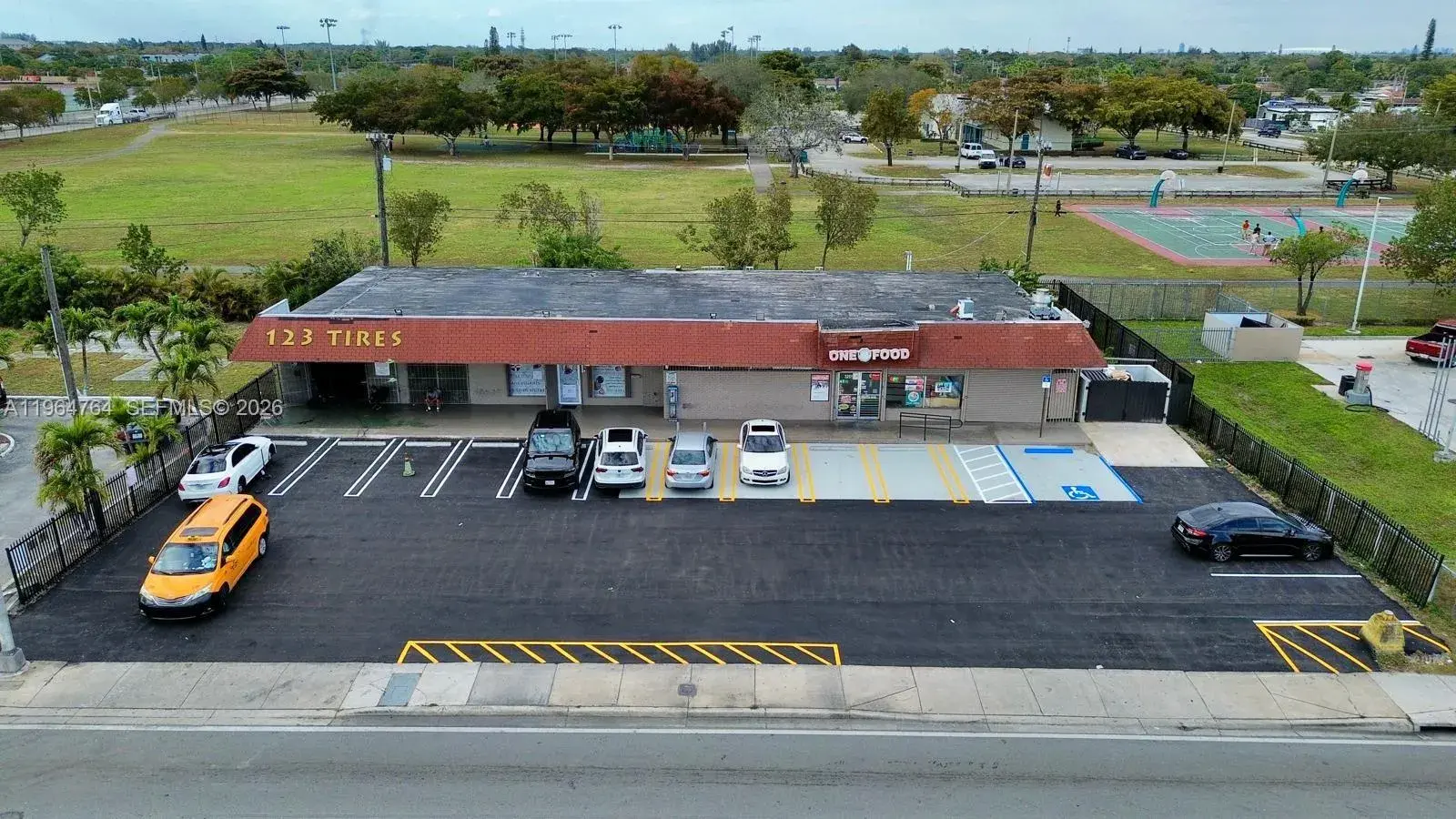 3251 NW 183rd St, Miami Gardens FL 33056