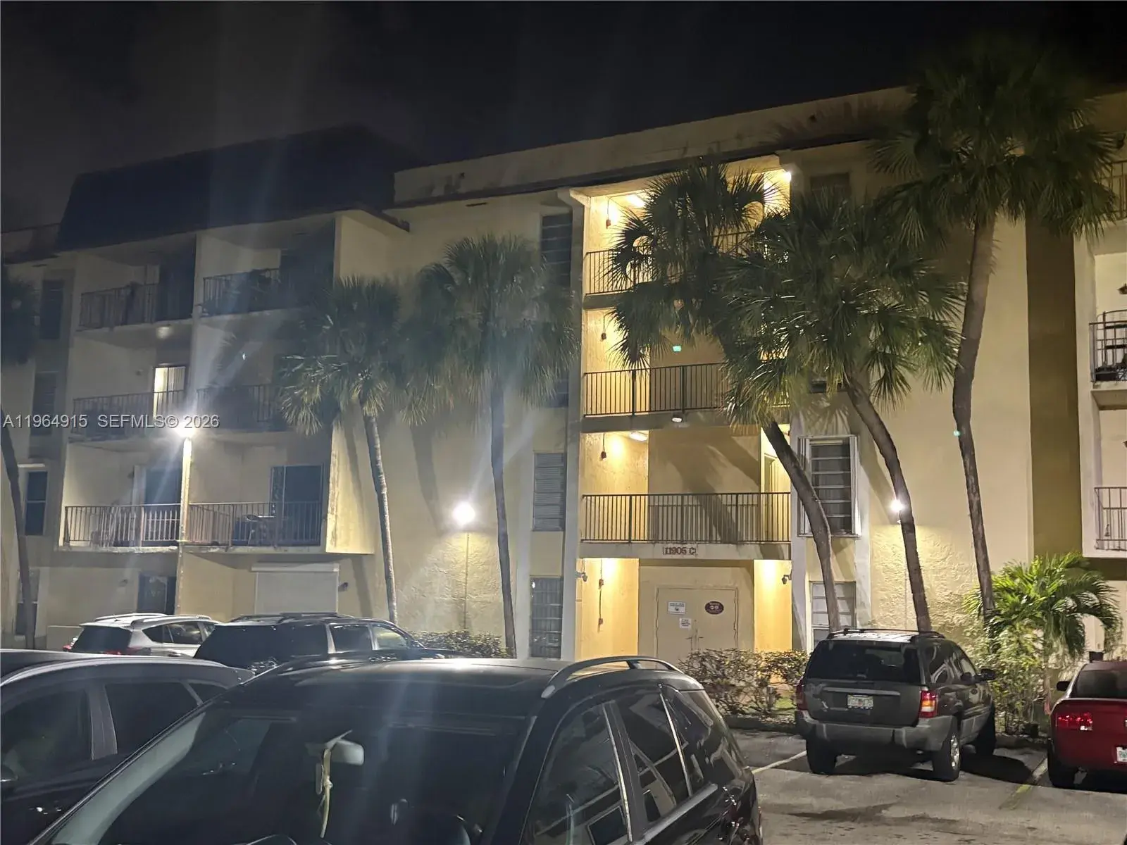 2 bedroom 1 bath Residential for sale at 11905 NE 2nd Ave # C306, North Miami FL 33161