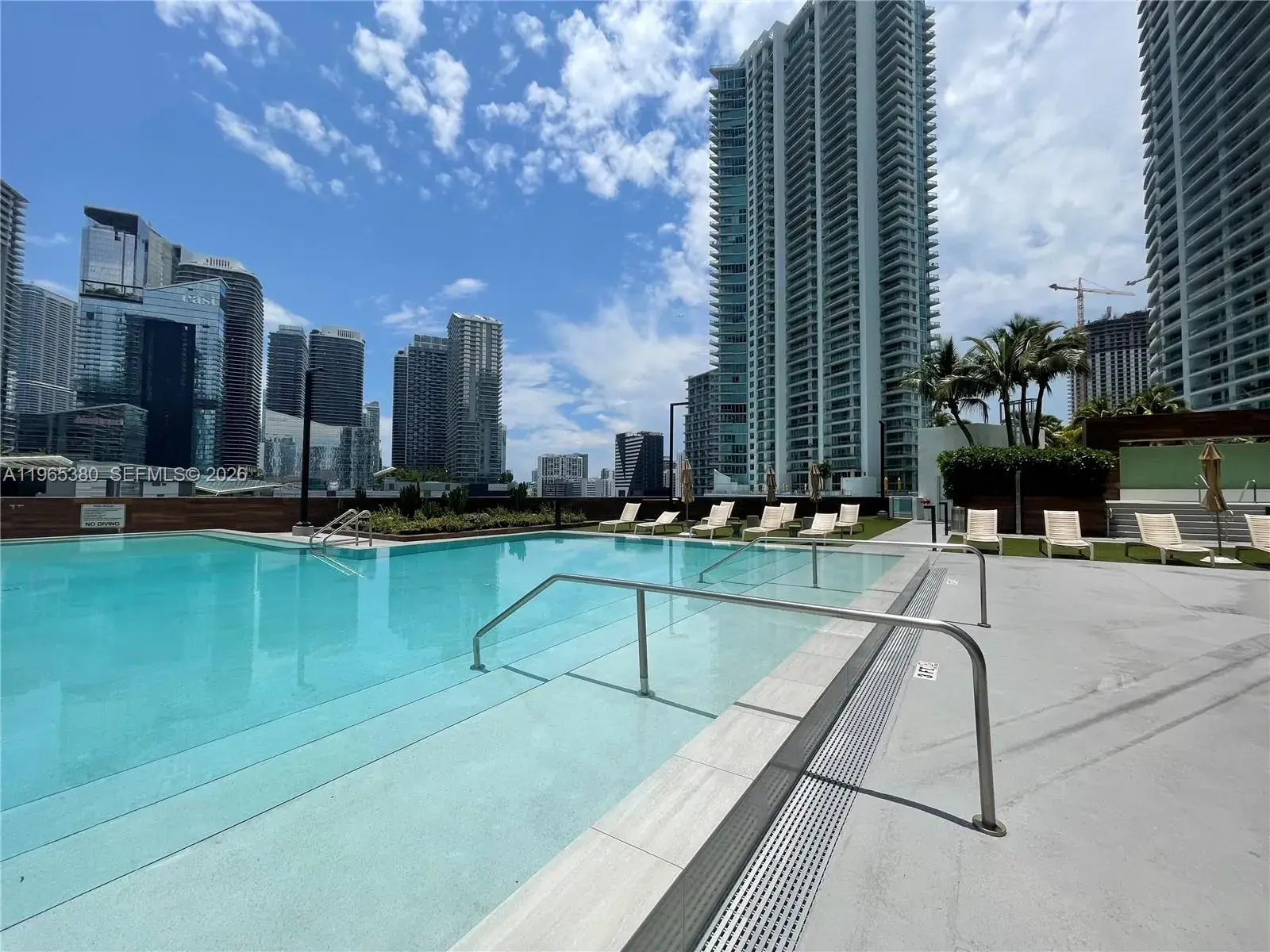 2 bedroom 2 bath Residential for sale at 350 S Miami Ave # 3203, Miami FL 33130