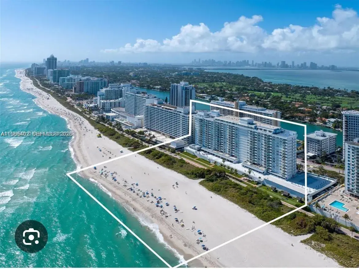 Commercial Sale for sale at 5601 Collins Ave CU-9, Miami Beach FL 33140
