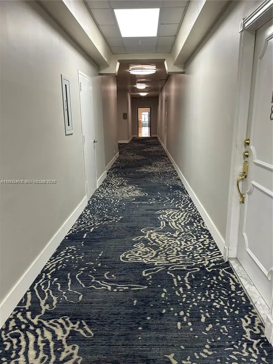 5601 Collins Ave CU-9, Miami Beach FL 33140