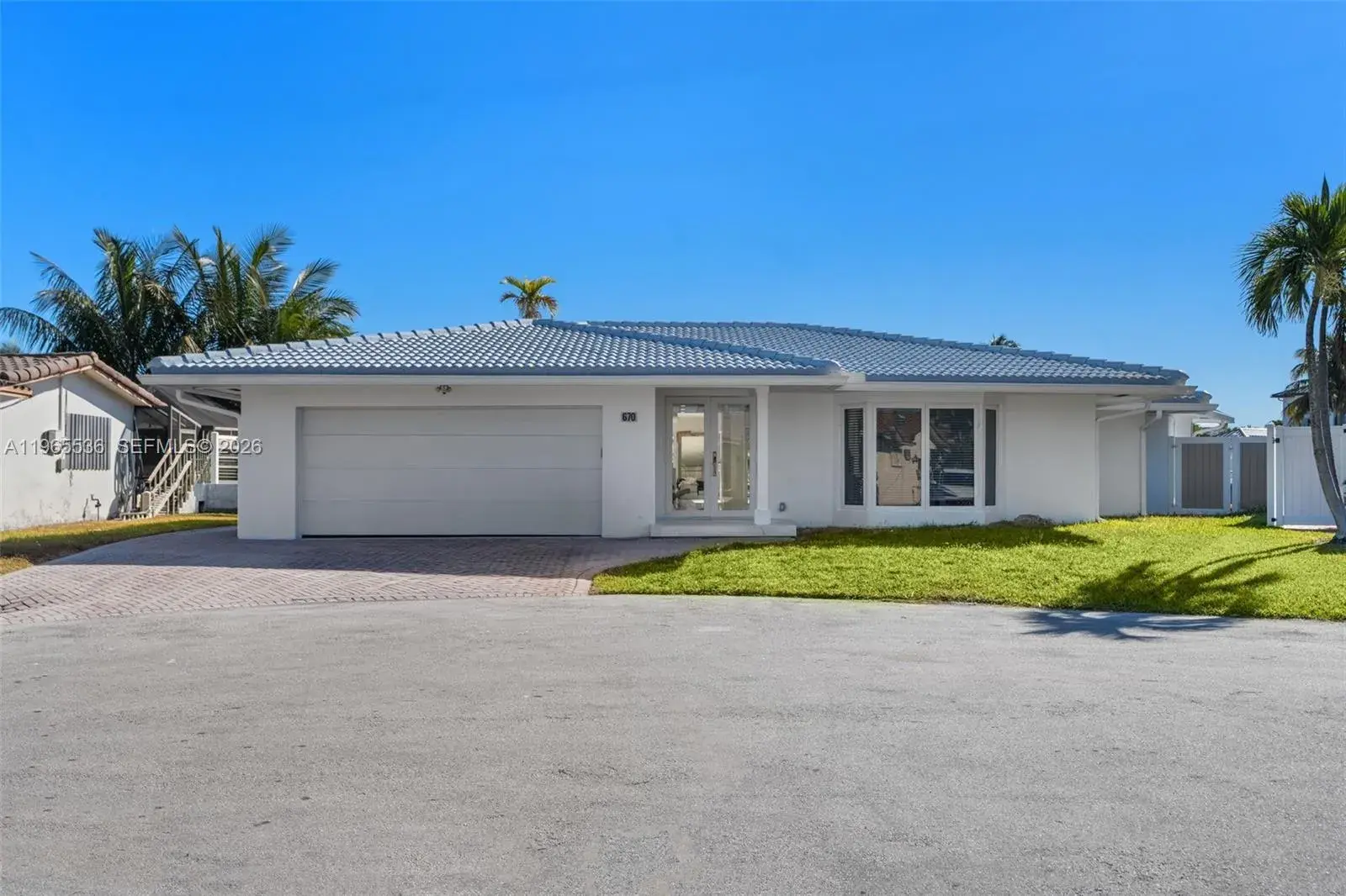 670 SE 7th Ave, Pompano Beach FL 33060