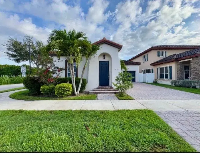 3 bedroom 2 bath Residential for sale at 17181 SW 91st St, Miami FL 33196