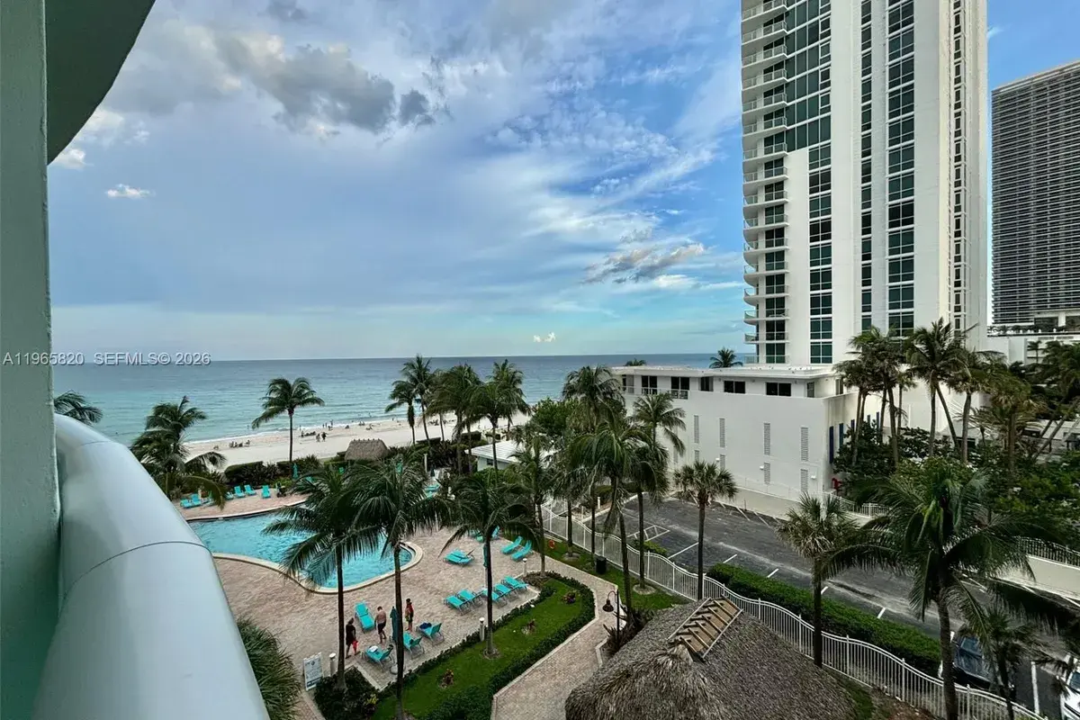 3901 S Ocean Dr # 5H, Hollywood FL 33019