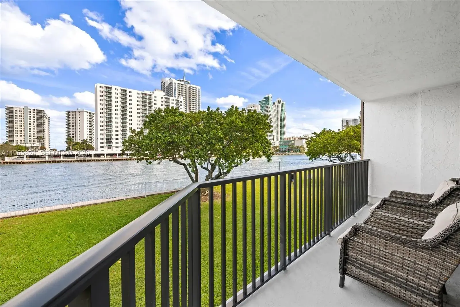 2 bedroom 2 bath Residential for sale at 800 Parkview Dr # 221, Hallandale Beach FL 33009
