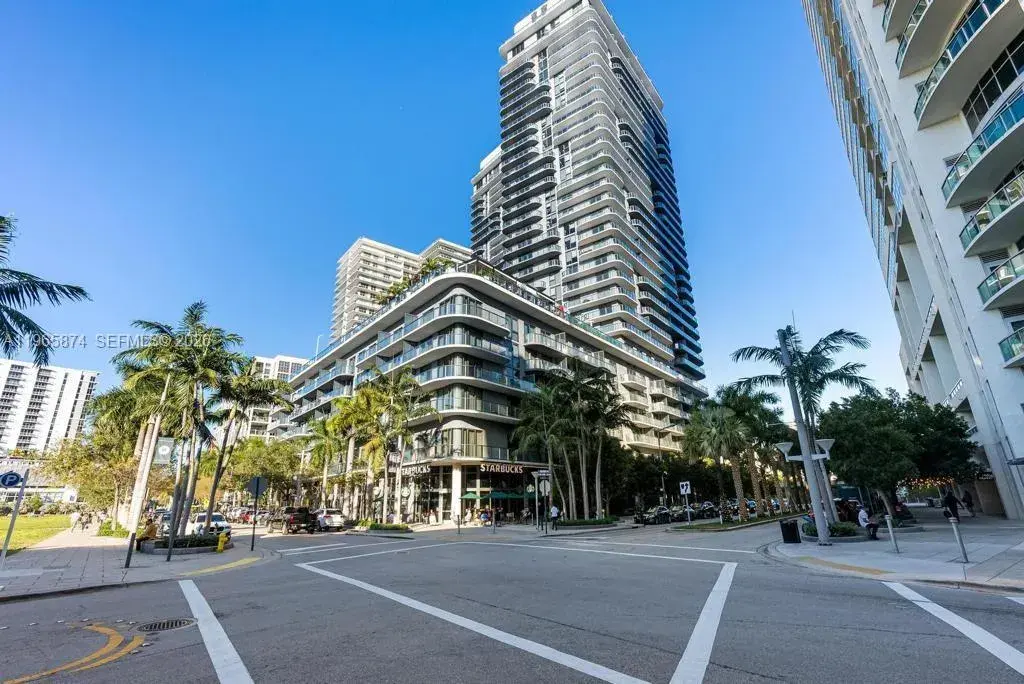 121 NE 34th St # 2205, Miami FL 33137