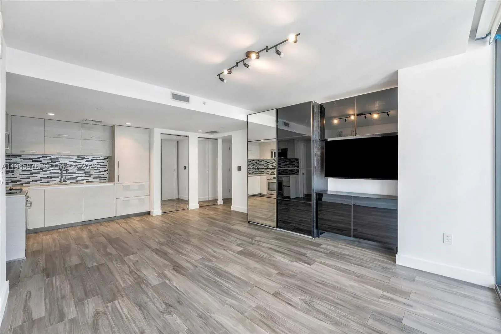 1300 S Miami Ave # 4807, Miami FL 33130 photo 4
