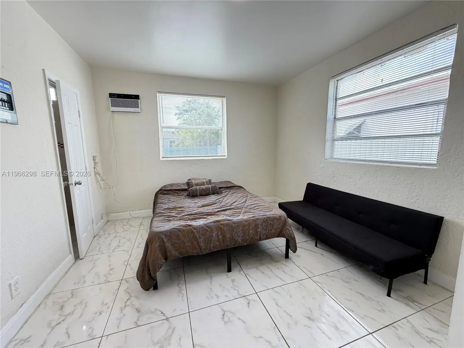 912 NW 9th Ave # 9, Hallandale Beach FL 33009