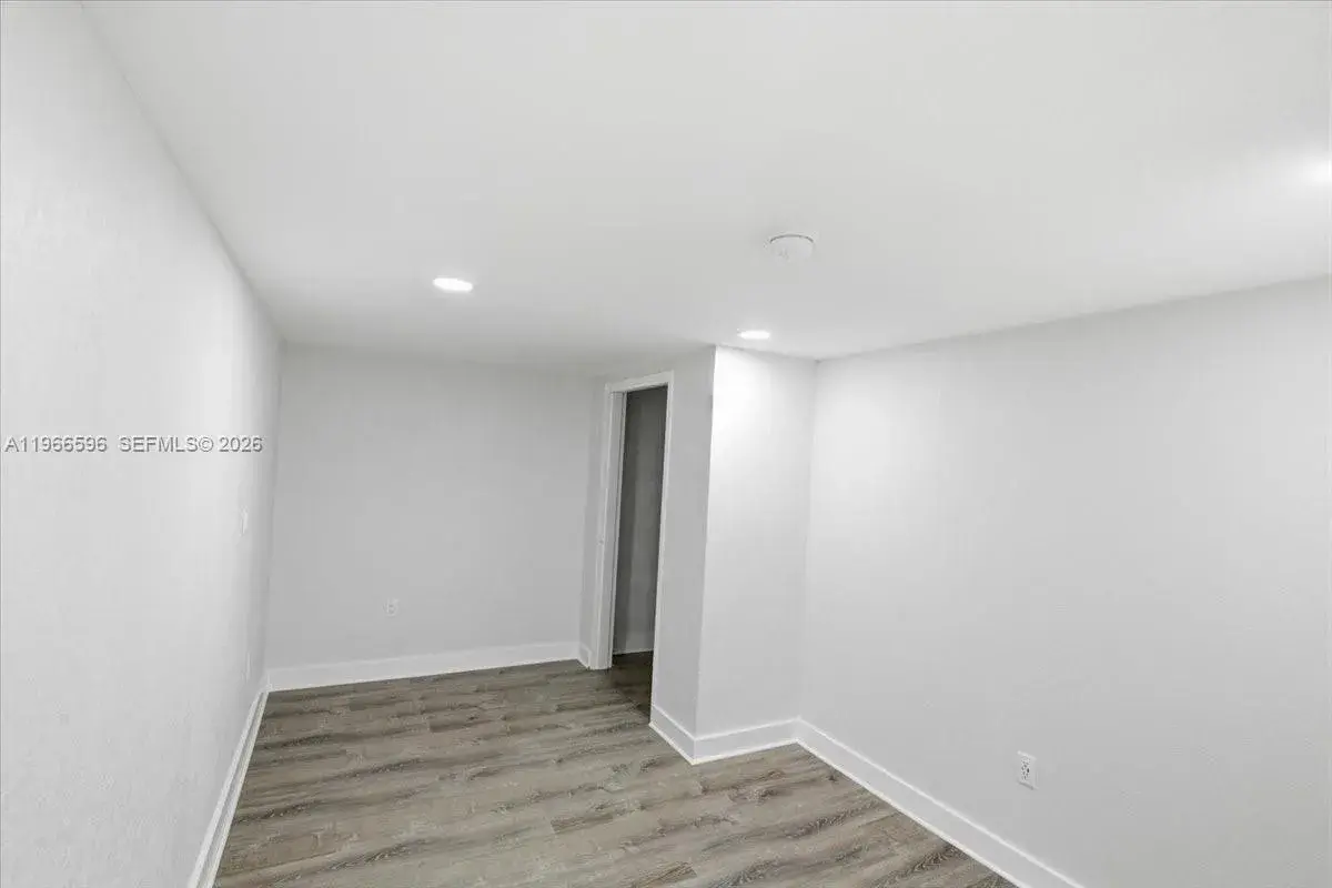 150 NW 29th St # 160, Miami FL 33127