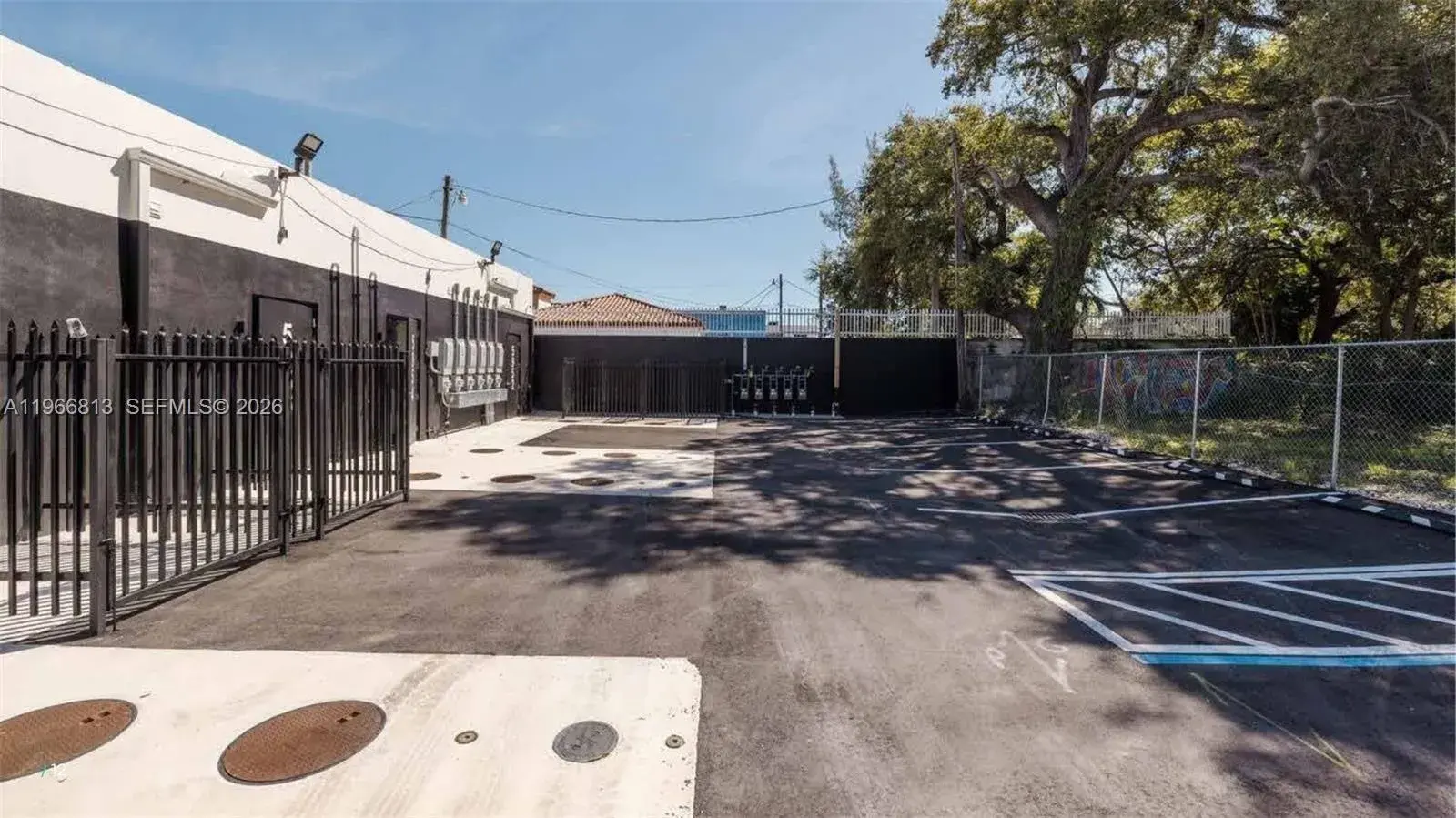 5960 NE 2nd Ave, Miami FL 33137
