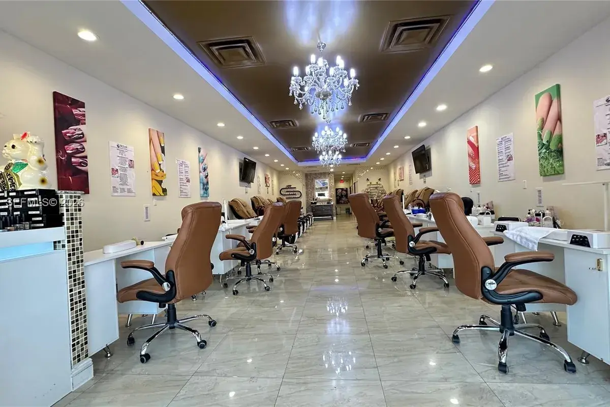 SW 40 St, Miami FL 33165