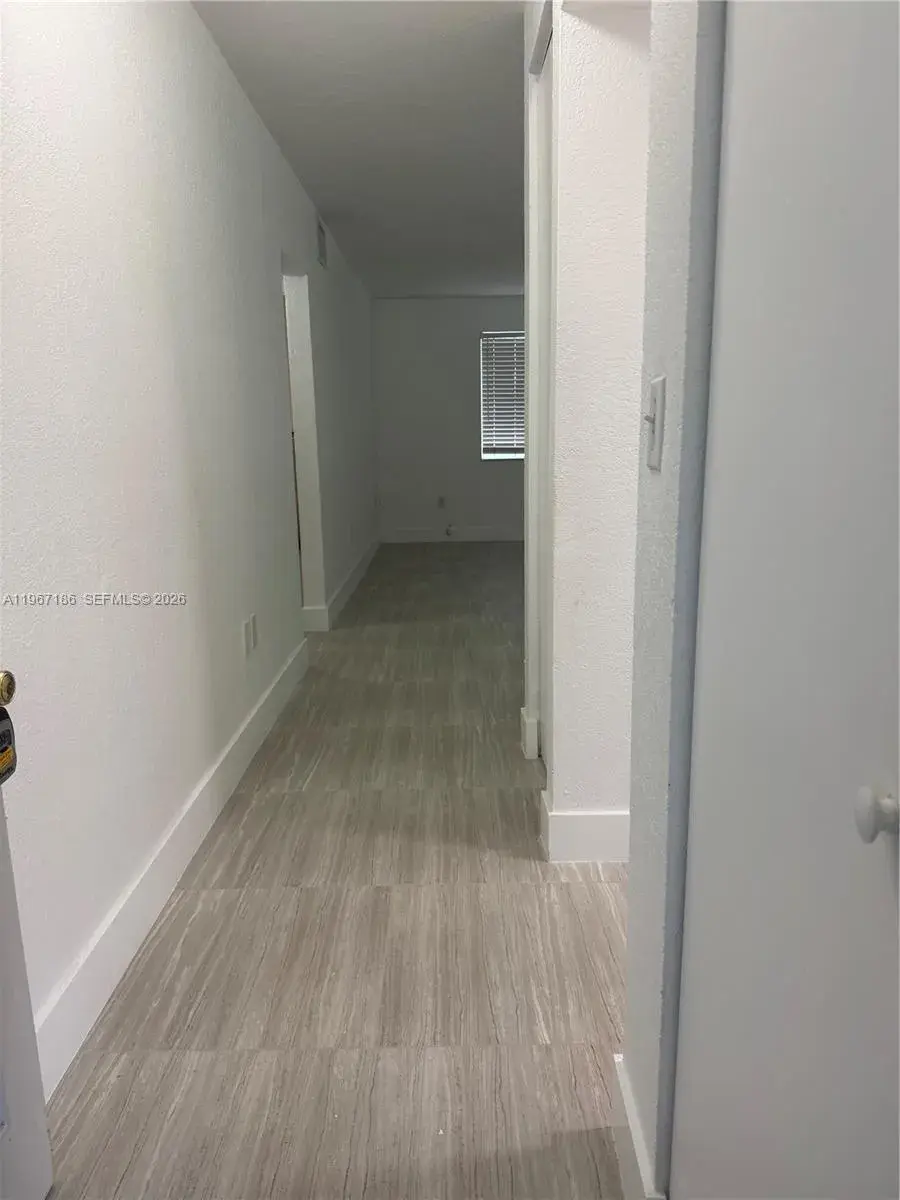 2 bedroom 1 bath Residential for sale at 17255 SW 95th Ave # 211, Palmetto Bay FL 33157