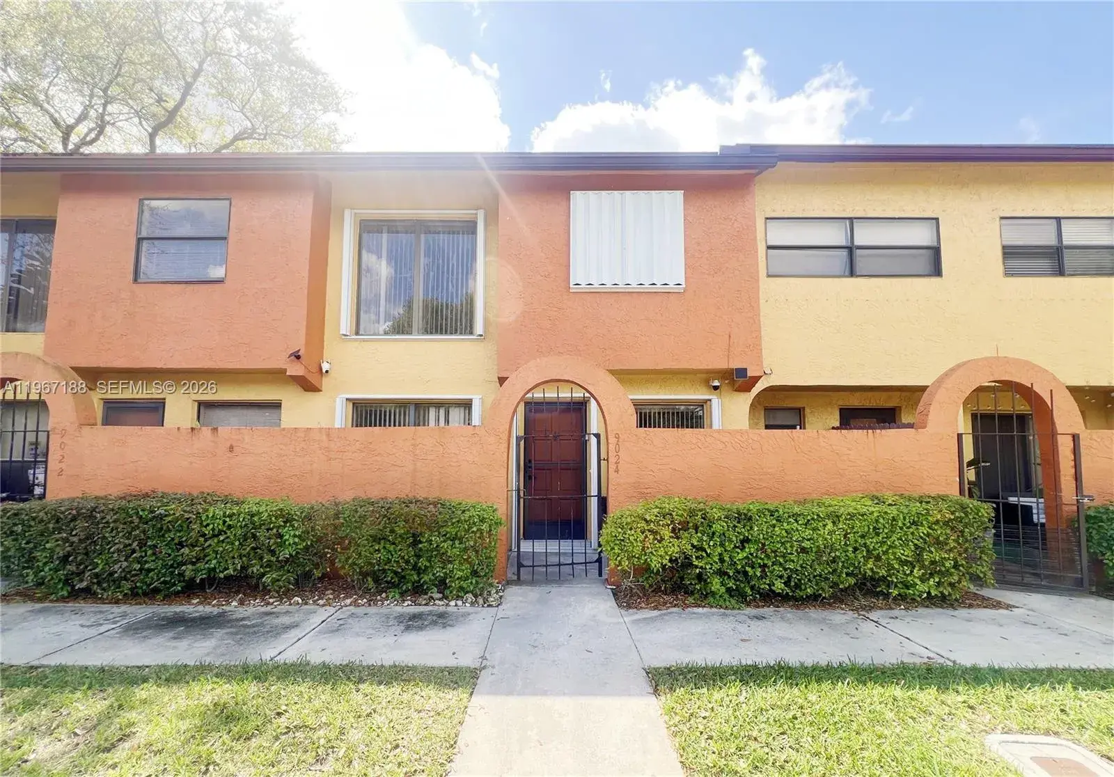 3 bedroom 2 bath Residential for sale at 9024 NW 45th Ct, Sunrise FL 33351