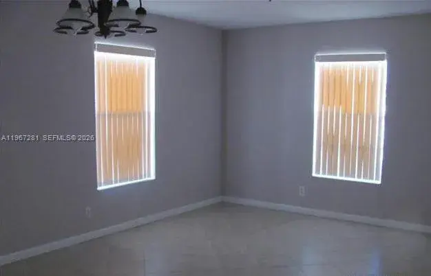 1050 NW 4th St, Boynton Beach FL 33435