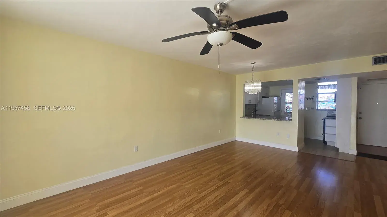 1 bedroom 1 bath Residential Lease for rent at 3000 Marcos Dr # P304, Aventura FL 33160