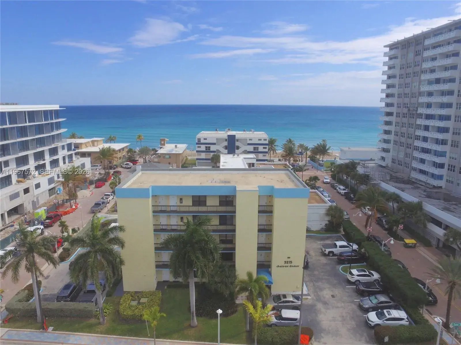 1 bedroom 1 bath Residential for sale at 3215 N Ocean Dr # 302, Hollywood FL 33019