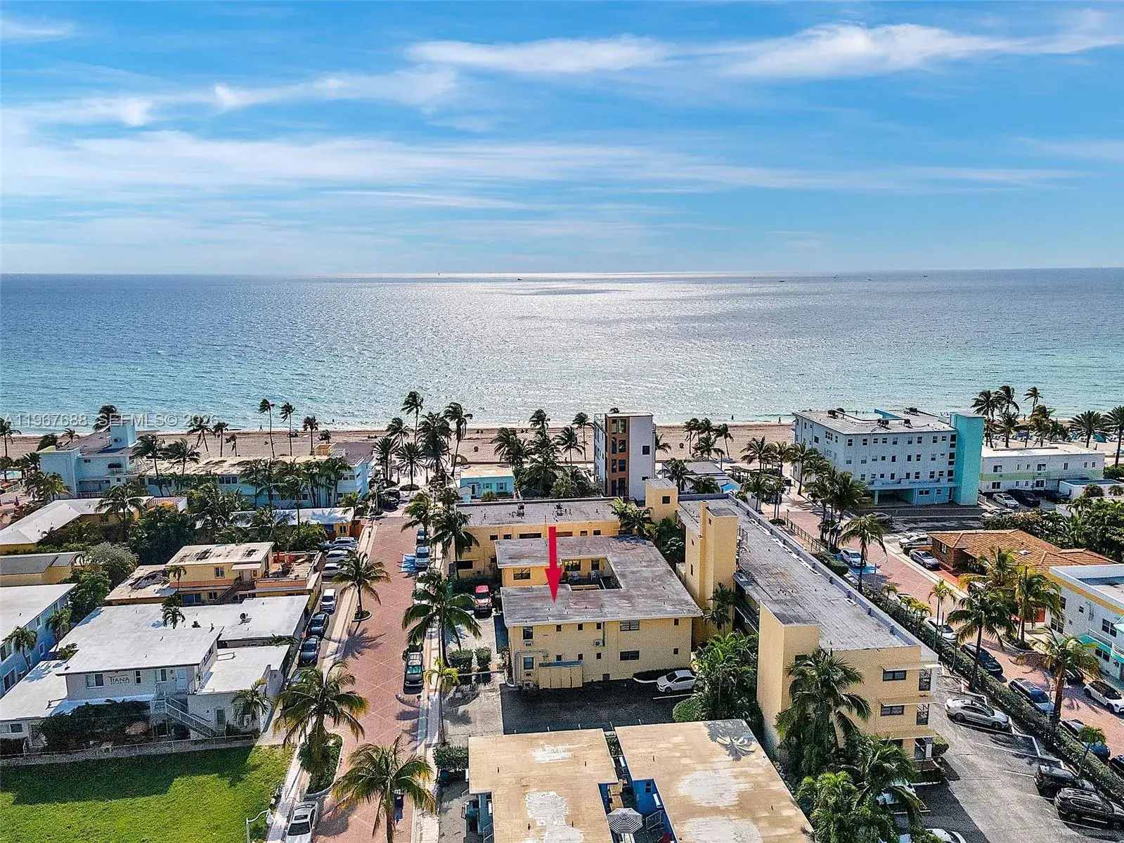 322 Harding St # B202, Hollywood FL 33019