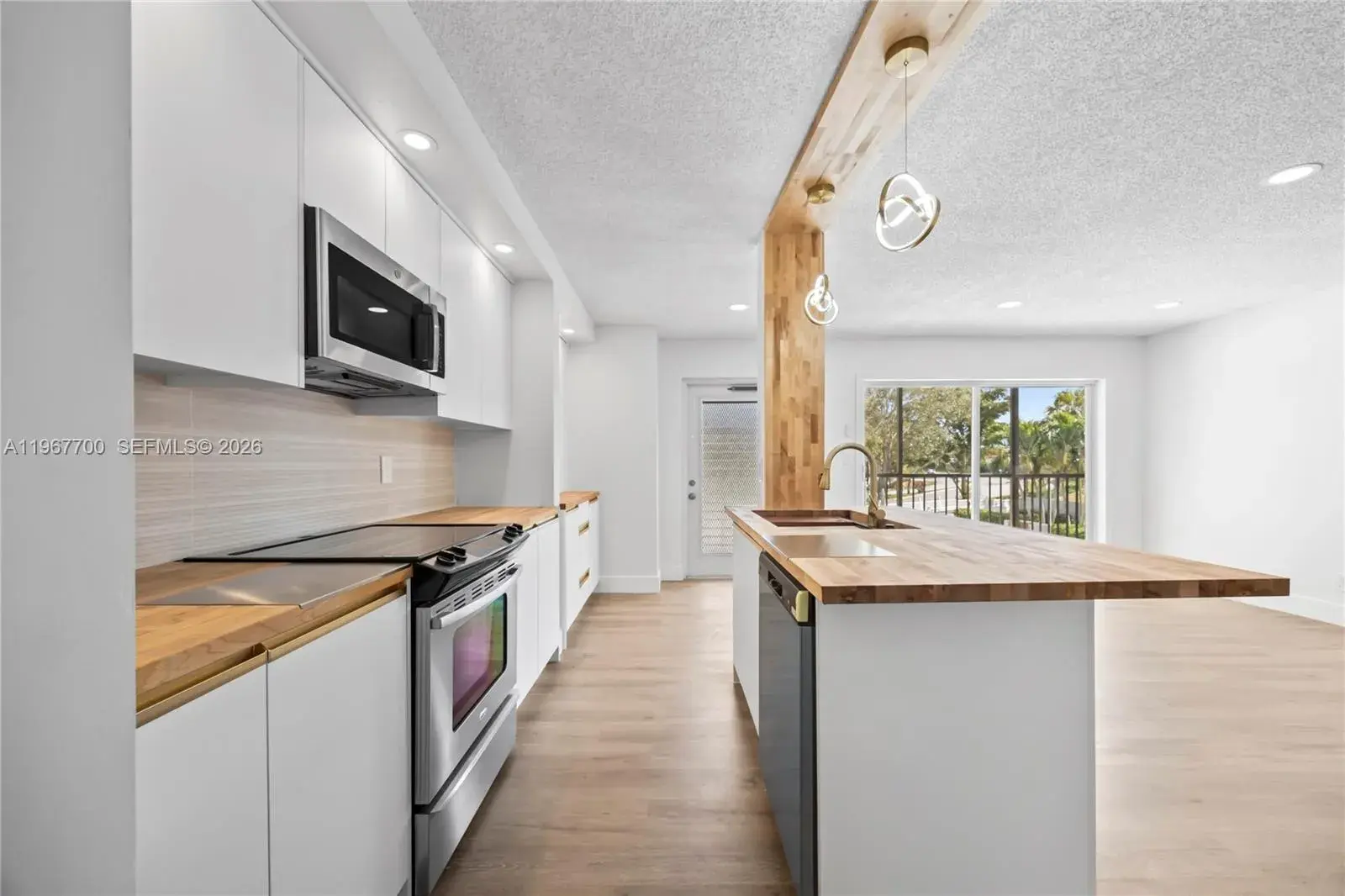 7511 S Oriole Blvd # 201, Delray Beach FL 33446
