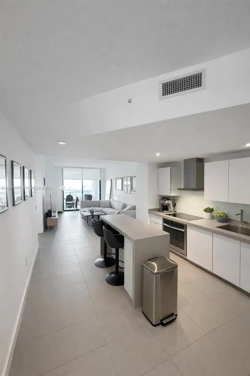 1600 NE 1st Ave # 1714, Miami FL 33132