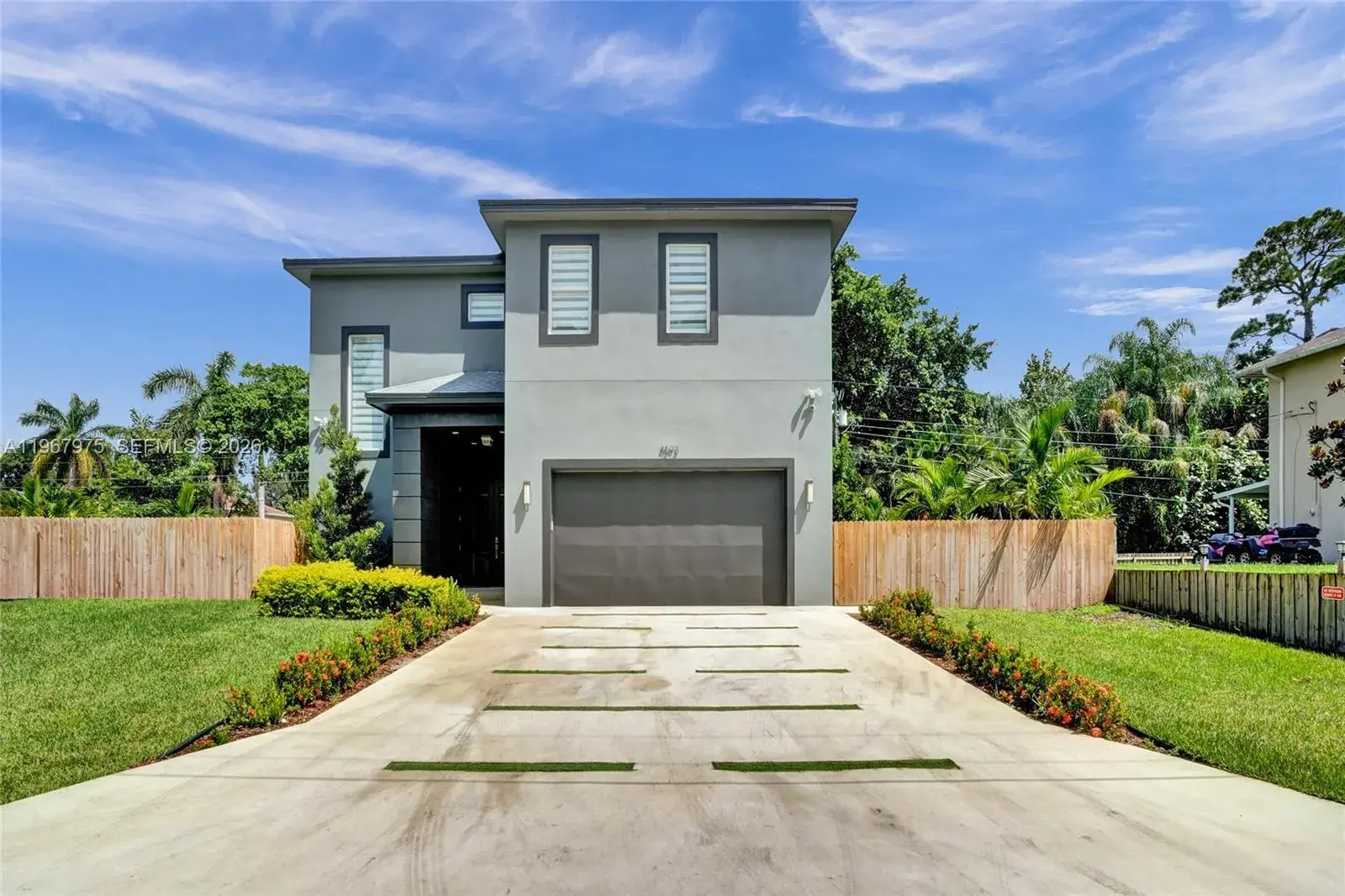 3 bedroom 3 bath Residential for sale at 4593 Meadow Green Trl, Lake Worth FL 33463