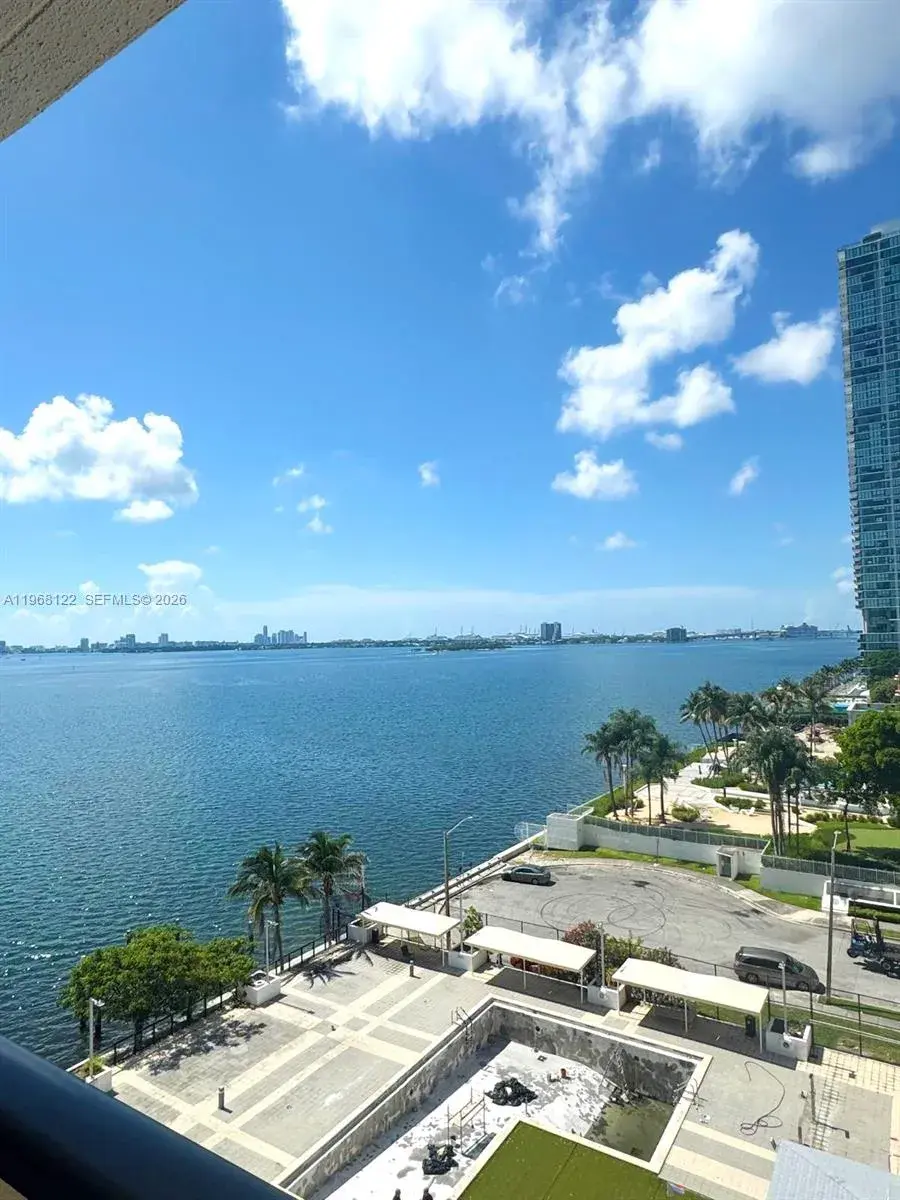 1 bedroom 1 bath Residential for sale at 600 NE 36th St # 820, Miami FL 33137