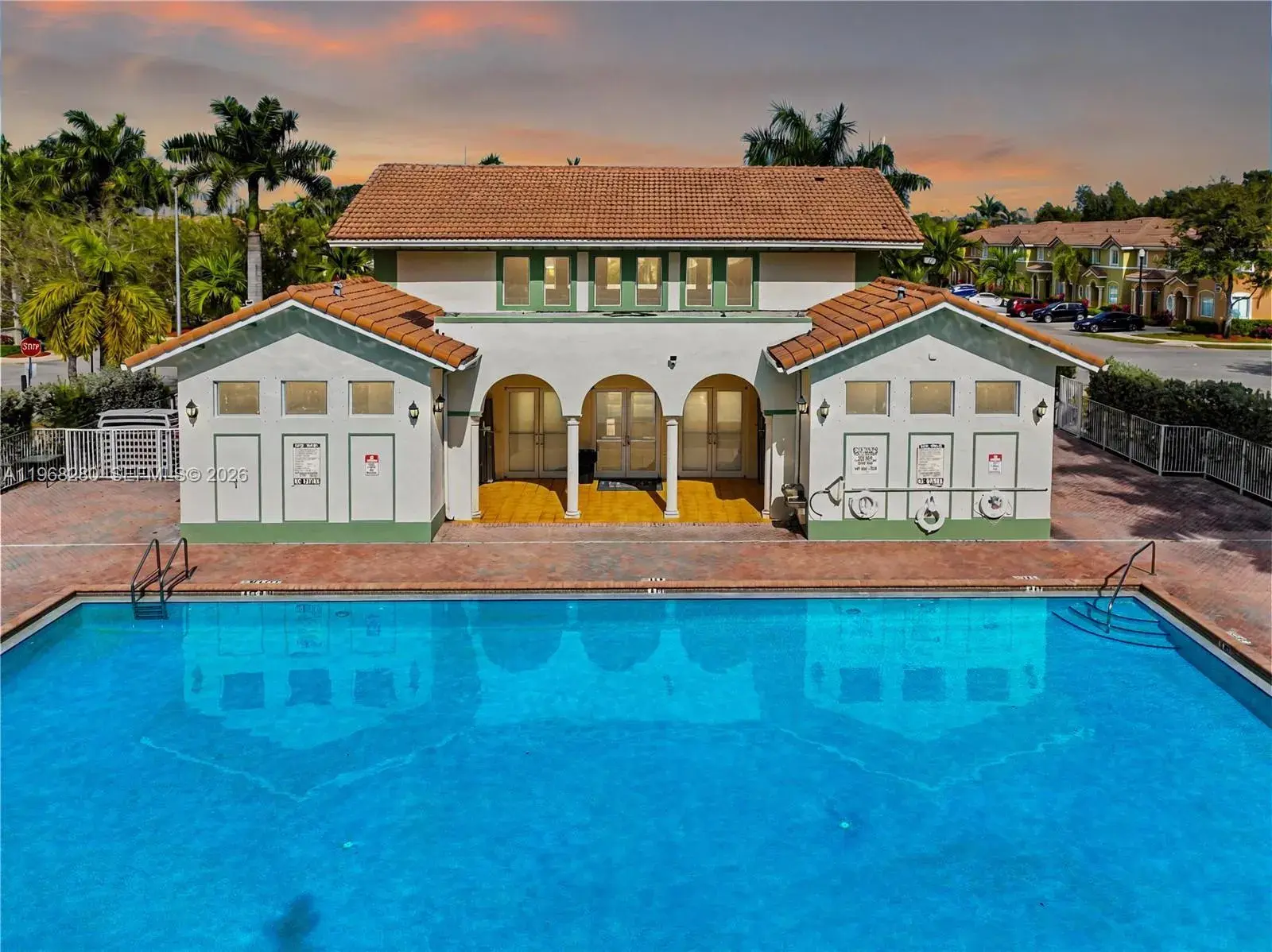 1040 SE 24th Ave, Homestead FL 33035
