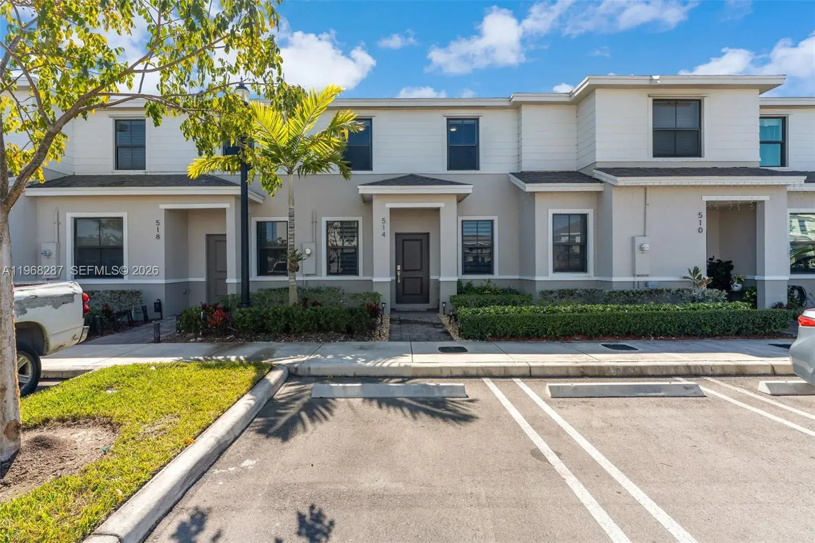 3 bedroom 2 bath Residential for sale at 514 NE 12th St, Florida City FL 33034