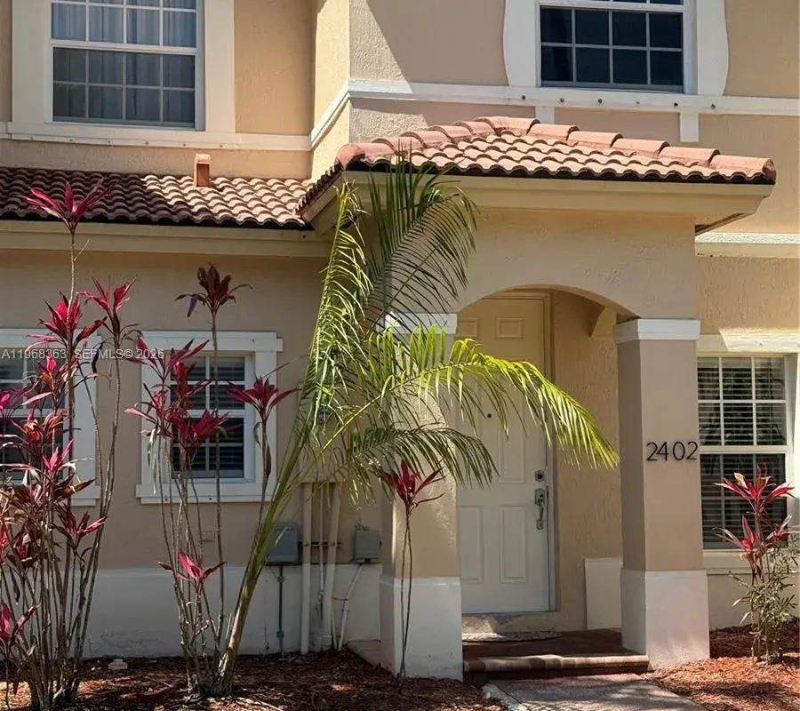 2402 NE 41st Pl, Homestead FL 33033